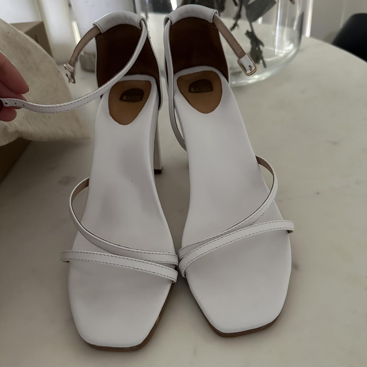 Womens Shoes Bared Shoes On Sale Brand New Bared Footwear “swan