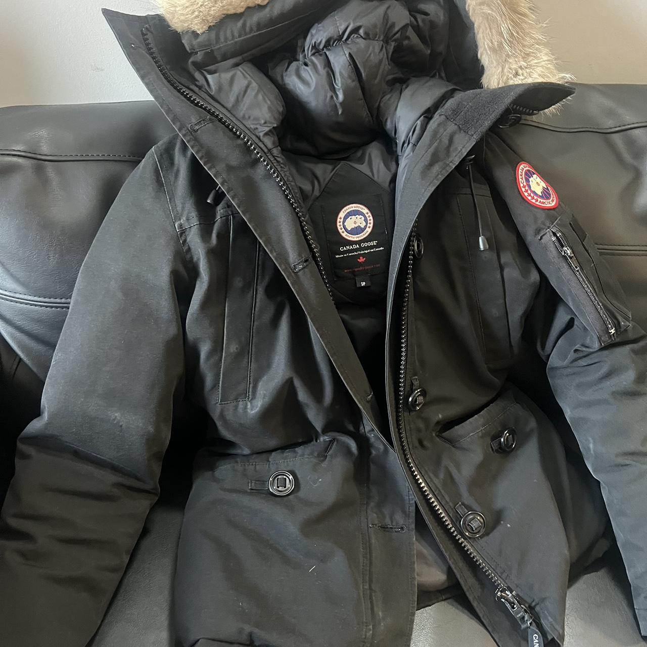 Canada Goose women’s coat size small. Perfect for... - Depop