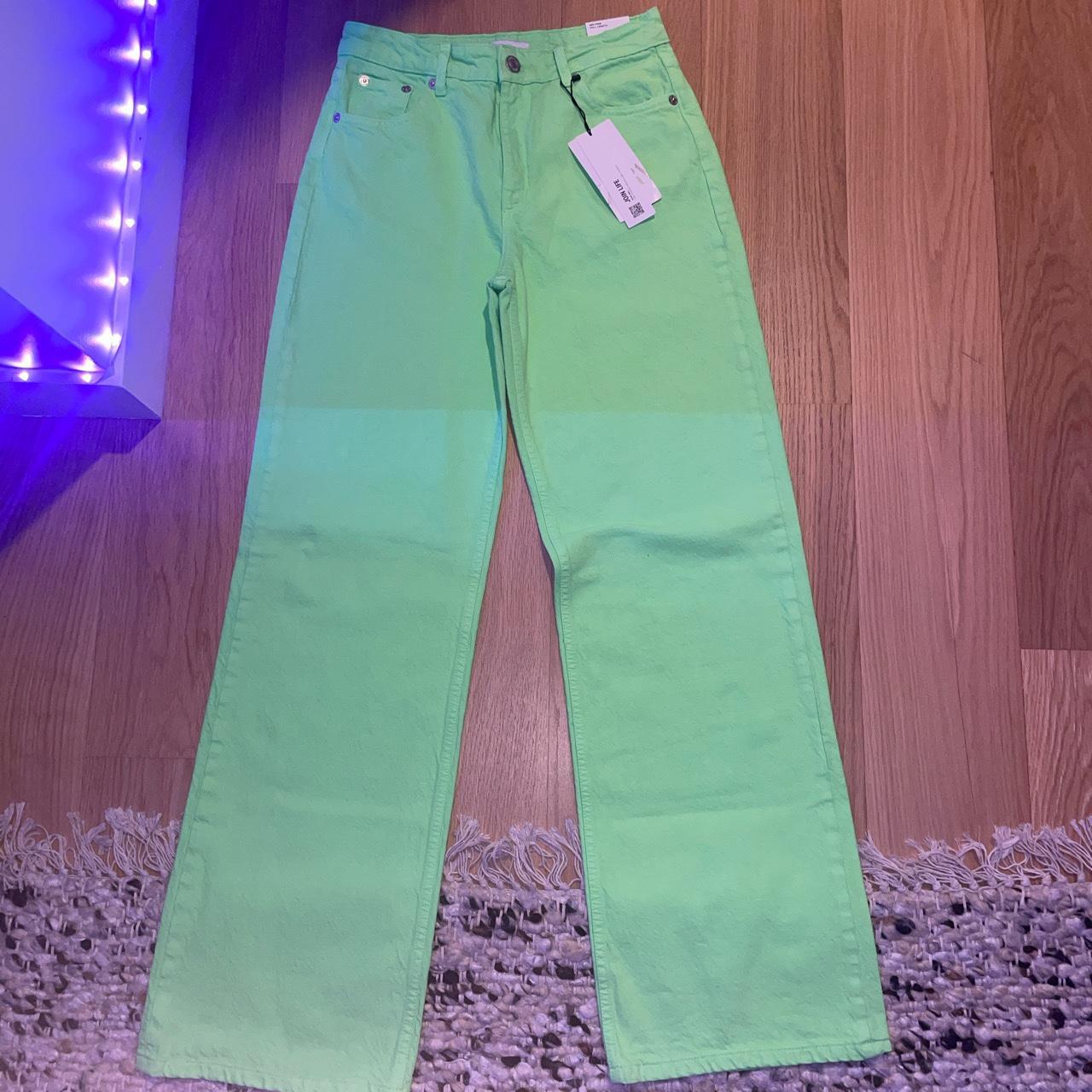 Zara jeans, tag still attached, never worn. Size 2 Depop