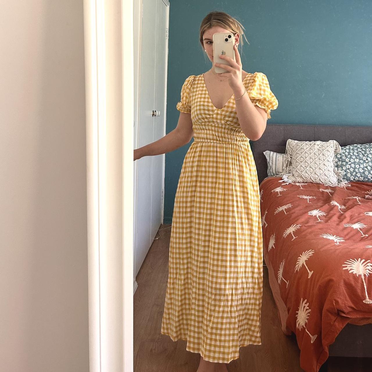 Selling yellow gingham maxi dress. In very good... - Depop