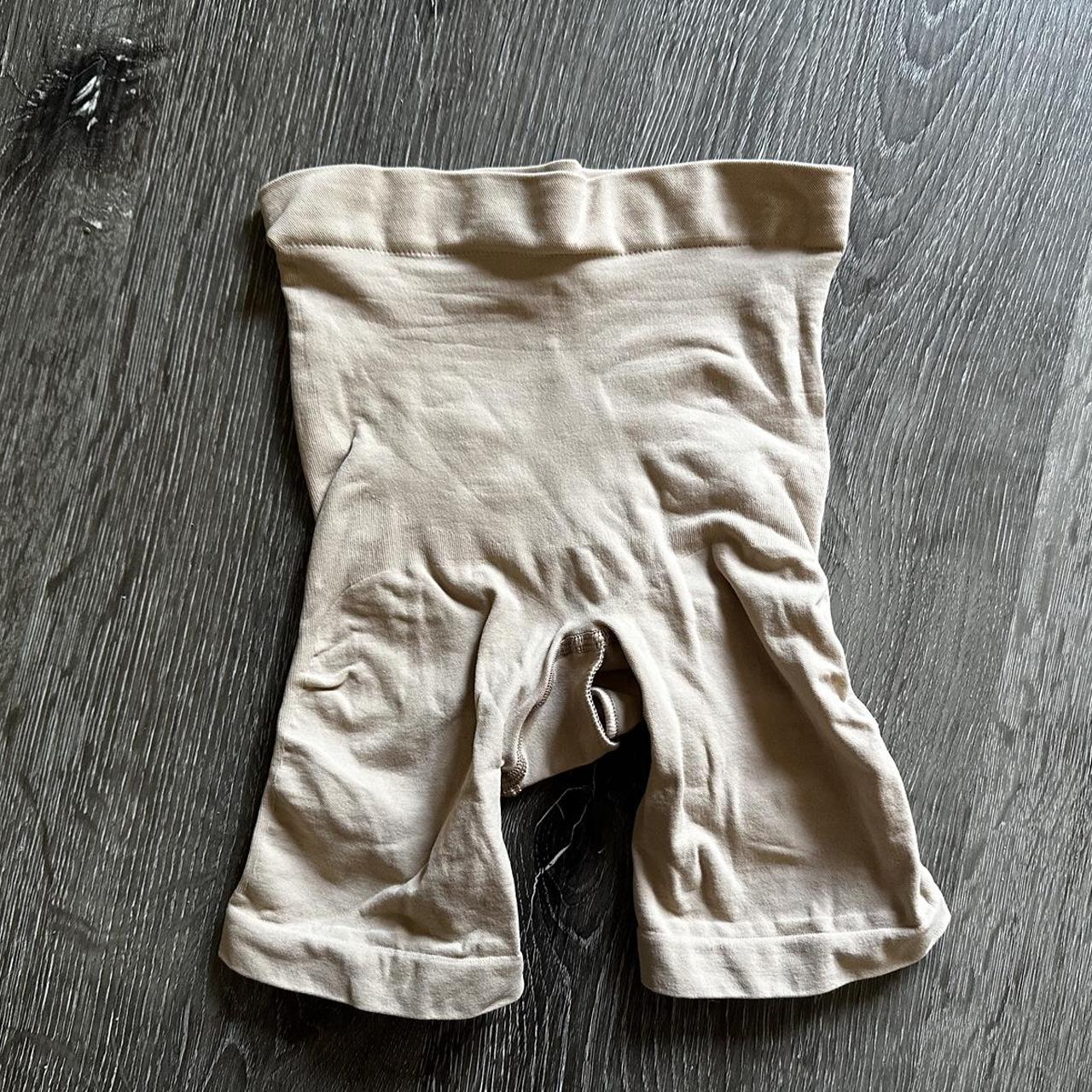 Skims Women's Cream Shapewear Depop