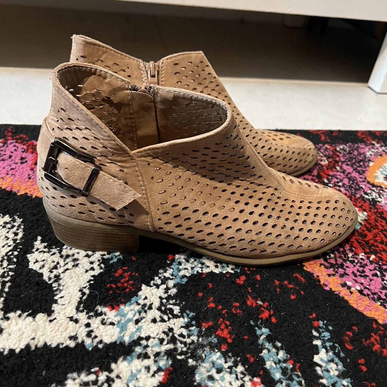 yan tan boots