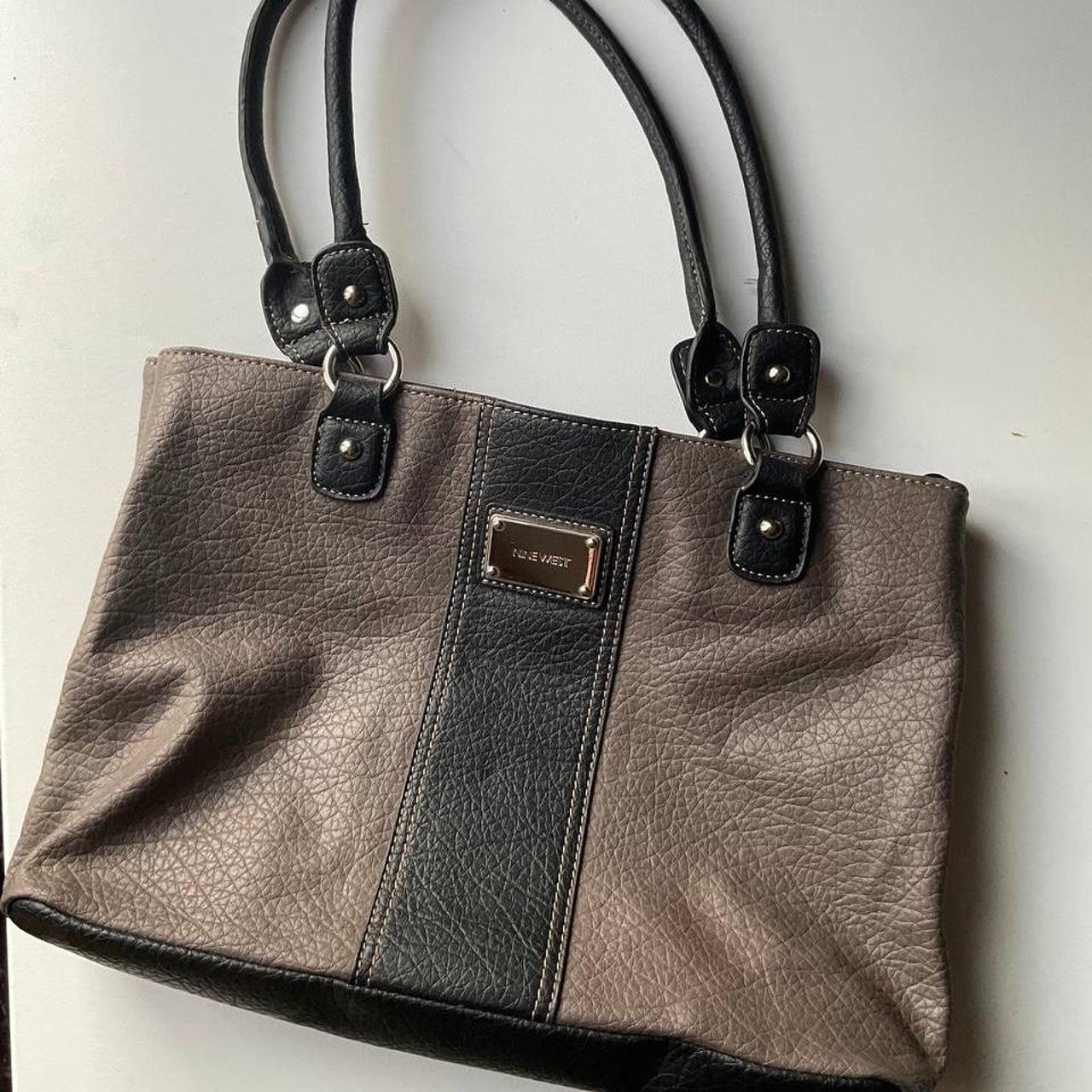 Leather bag nine west casual - Depop
