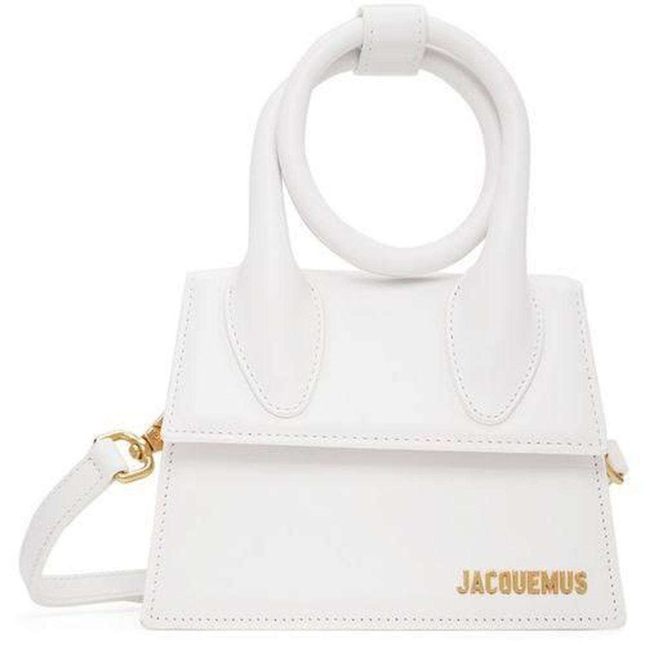 JACQUEMUS WHITE LA MONTAGNE 'LE CHIQUITO NŒUD'... - Depop