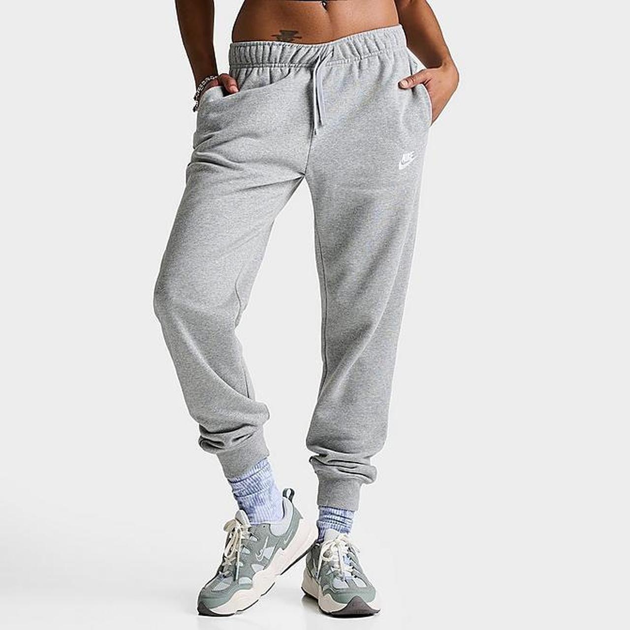 Nike cuffed sweatpants womens online