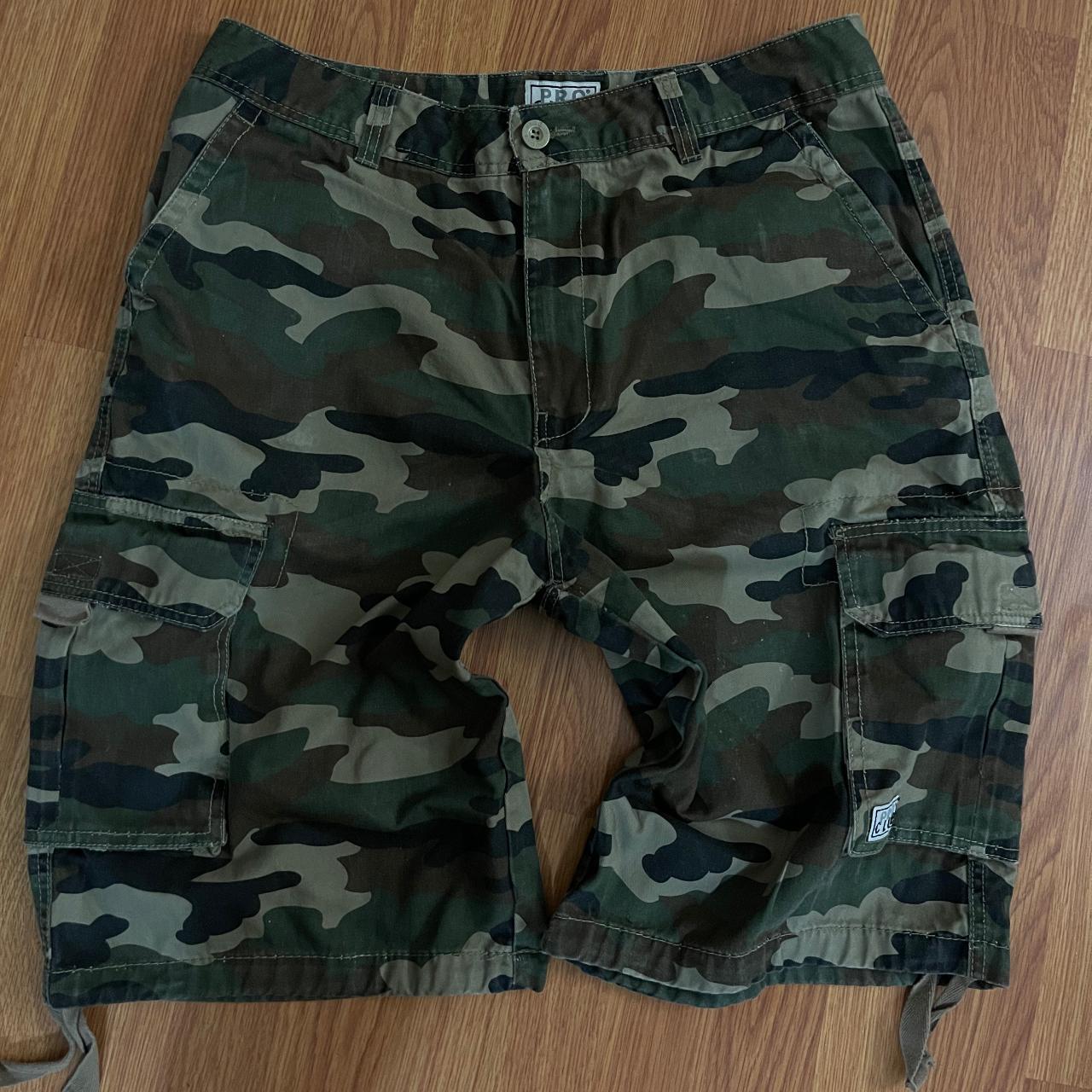 Pro Club Old School Camp Cargos size 36 - Depop