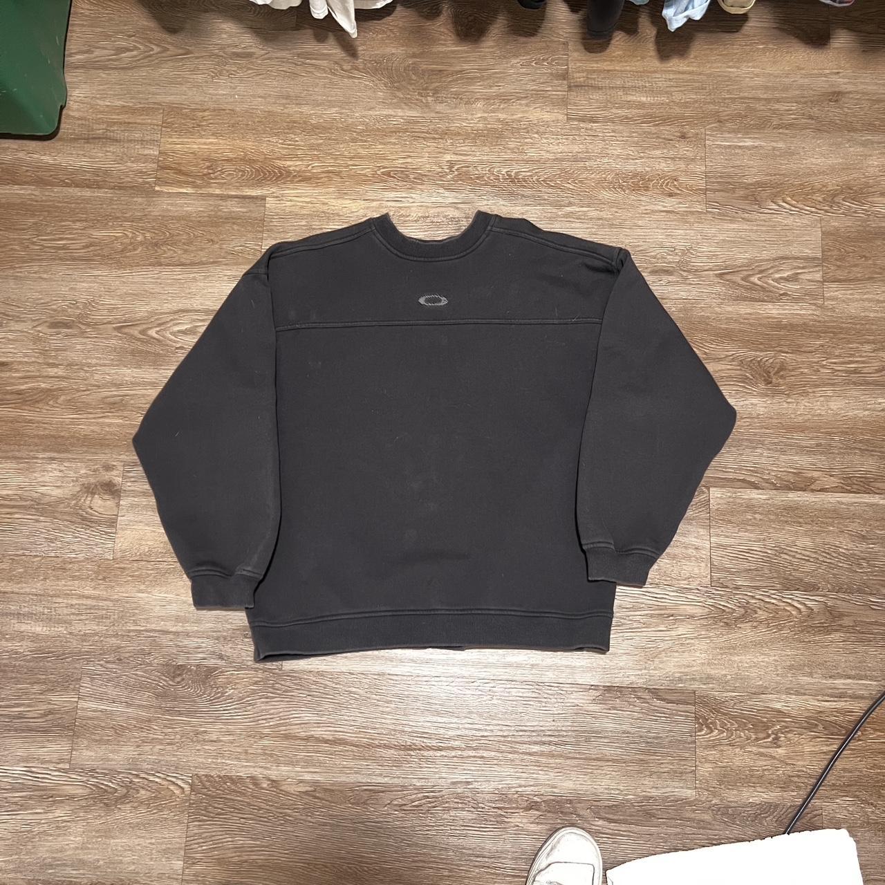 Black discount oakley sweatshirt