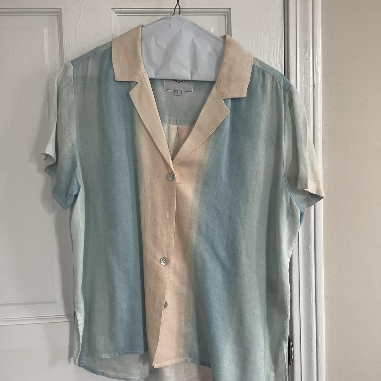 Rails blouse very small stain on front - Depop