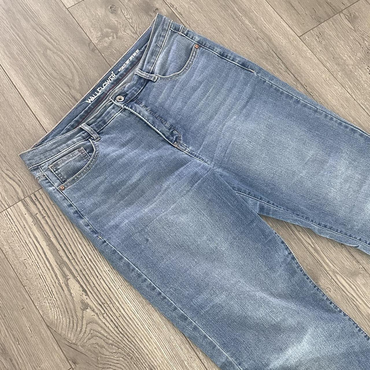 item listed by 1ynneaa