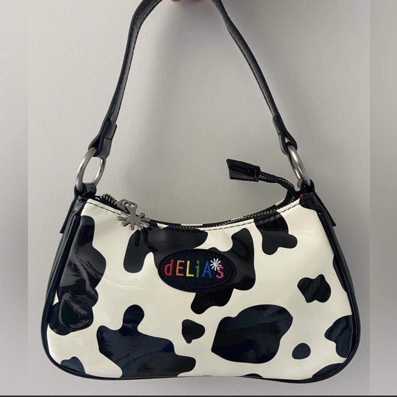 Delia's animal discount behavior shoulder bag