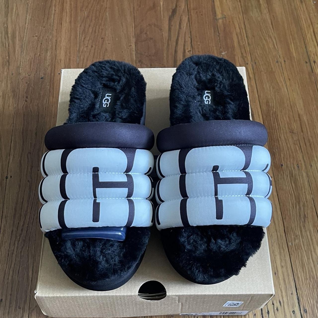 uggs slide