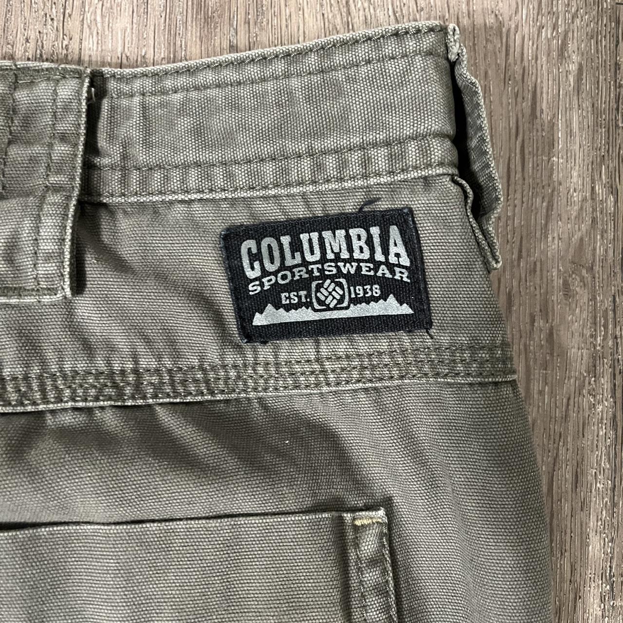 Columbia green cargo pants. Really nice color. 40W... - Depop