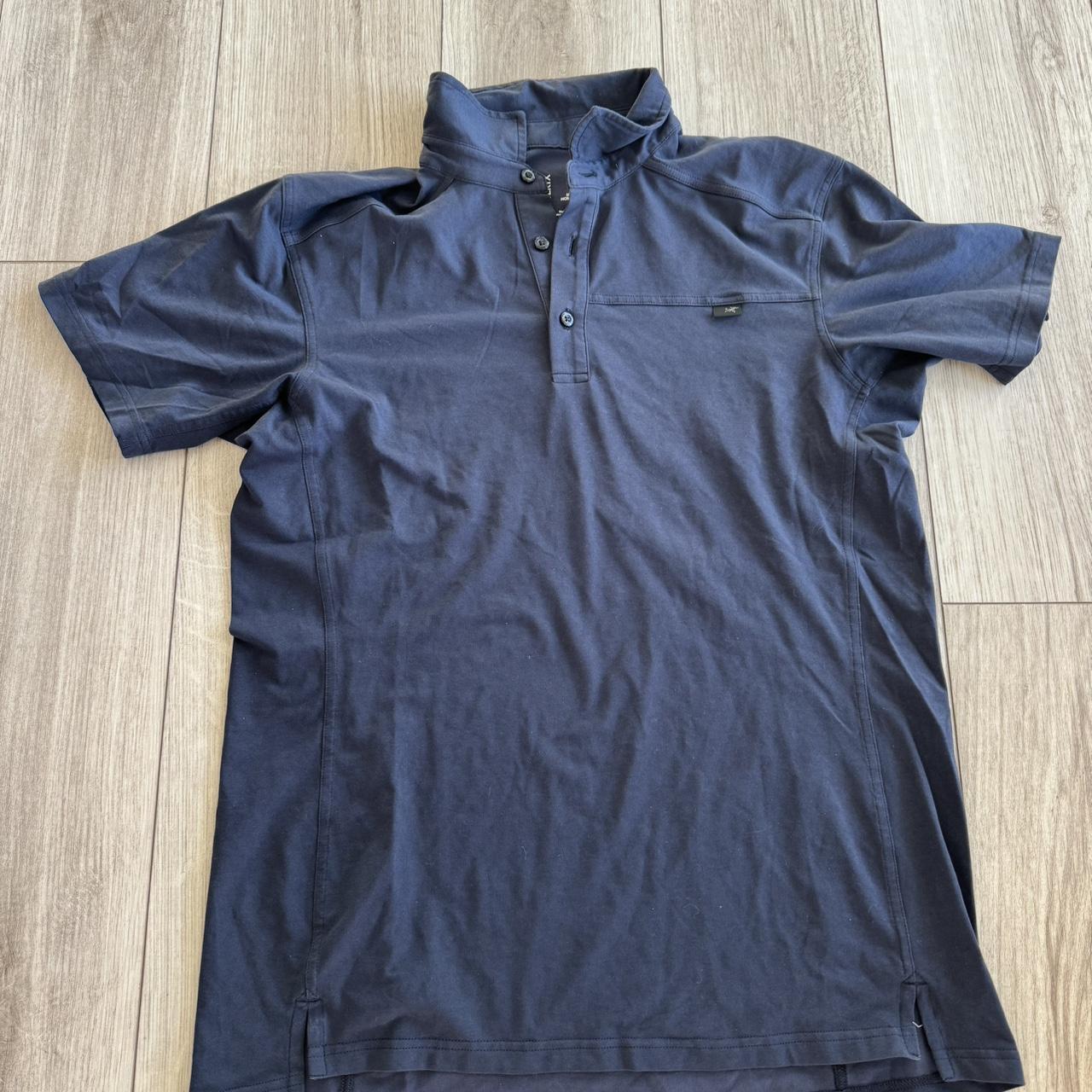 Arc’teryx polo shirt size medium, no holes or rips - Depop