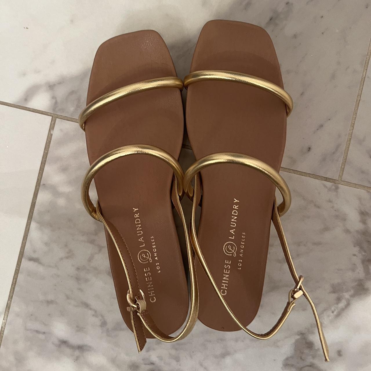 Women s Chinese Laundry Gold Platform Sandals New Depop