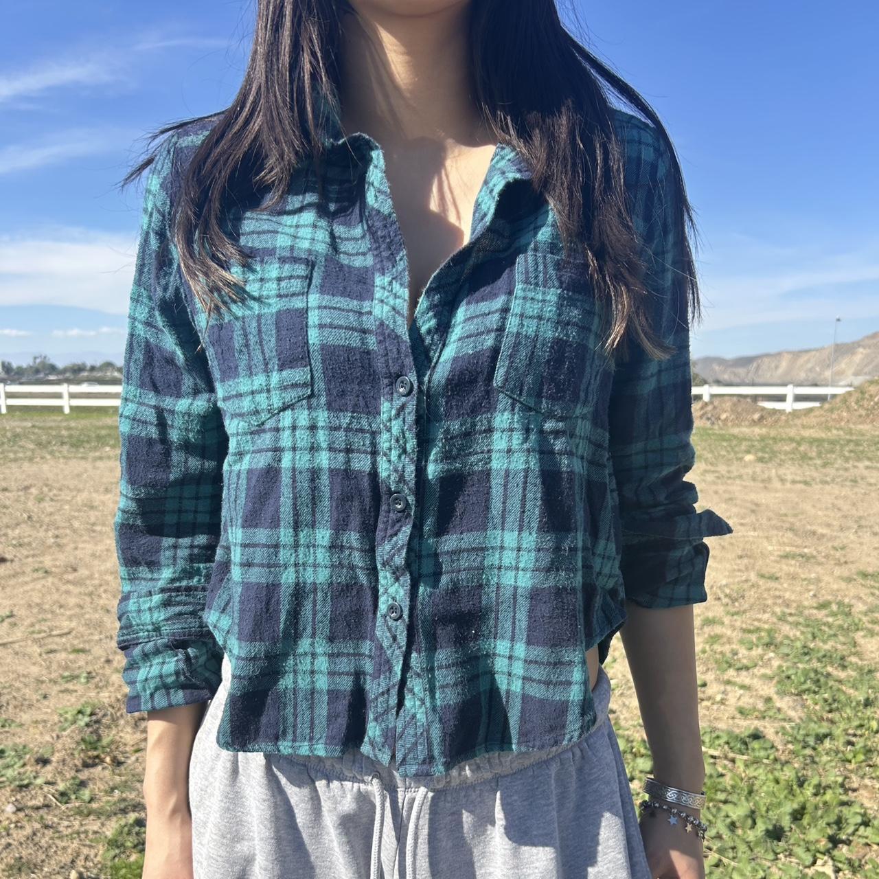 Wet Seal Women's Shirt - Blue/Green - S – Green Flannel Shes 5'2 and 110 lbs