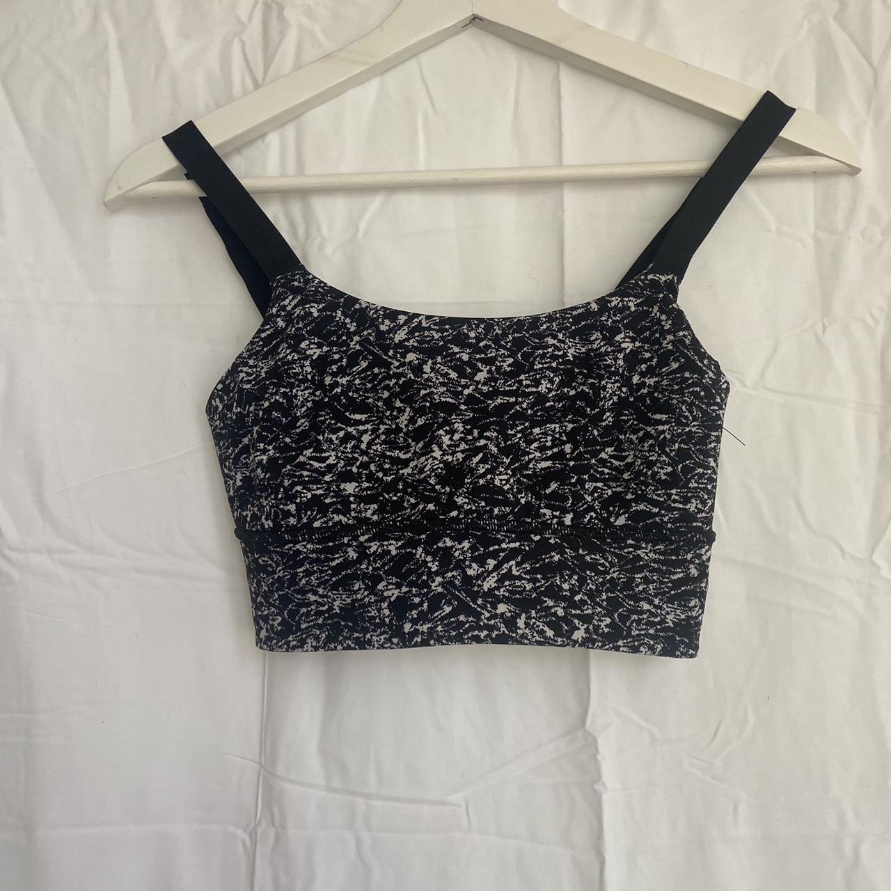 LULULEMON Both Ways Bra Size 2, Beautiful Lululemon