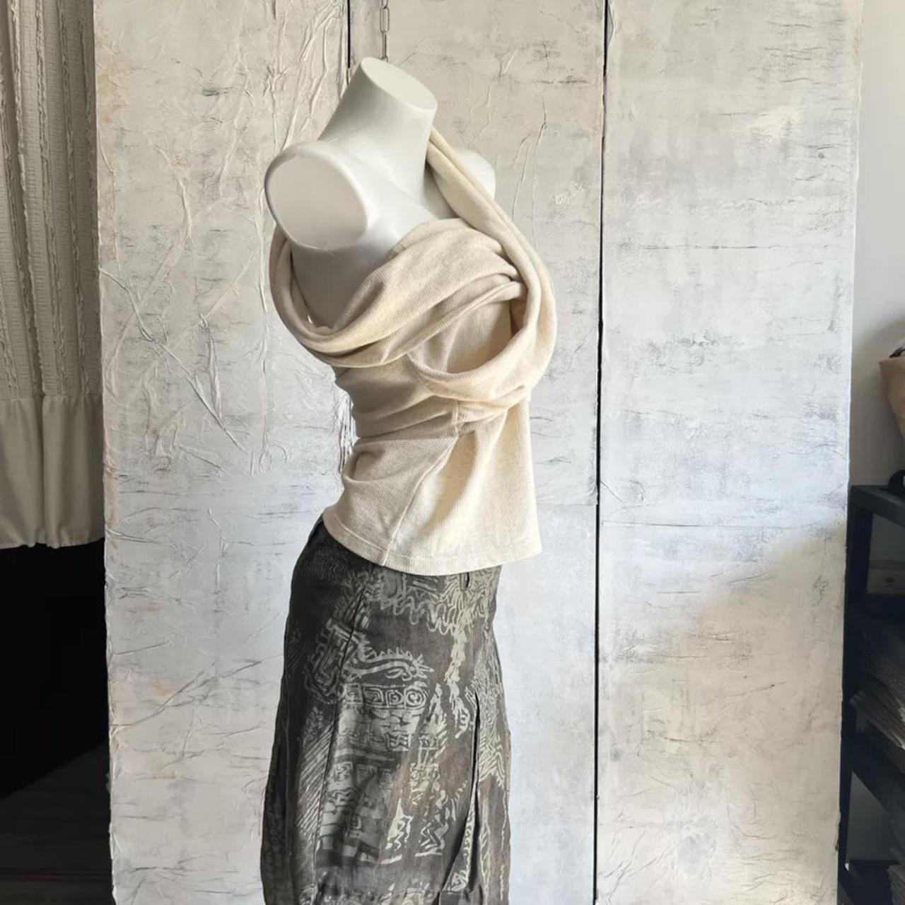 Japanese vintage Cream and tan asymmetrical tie... Depop