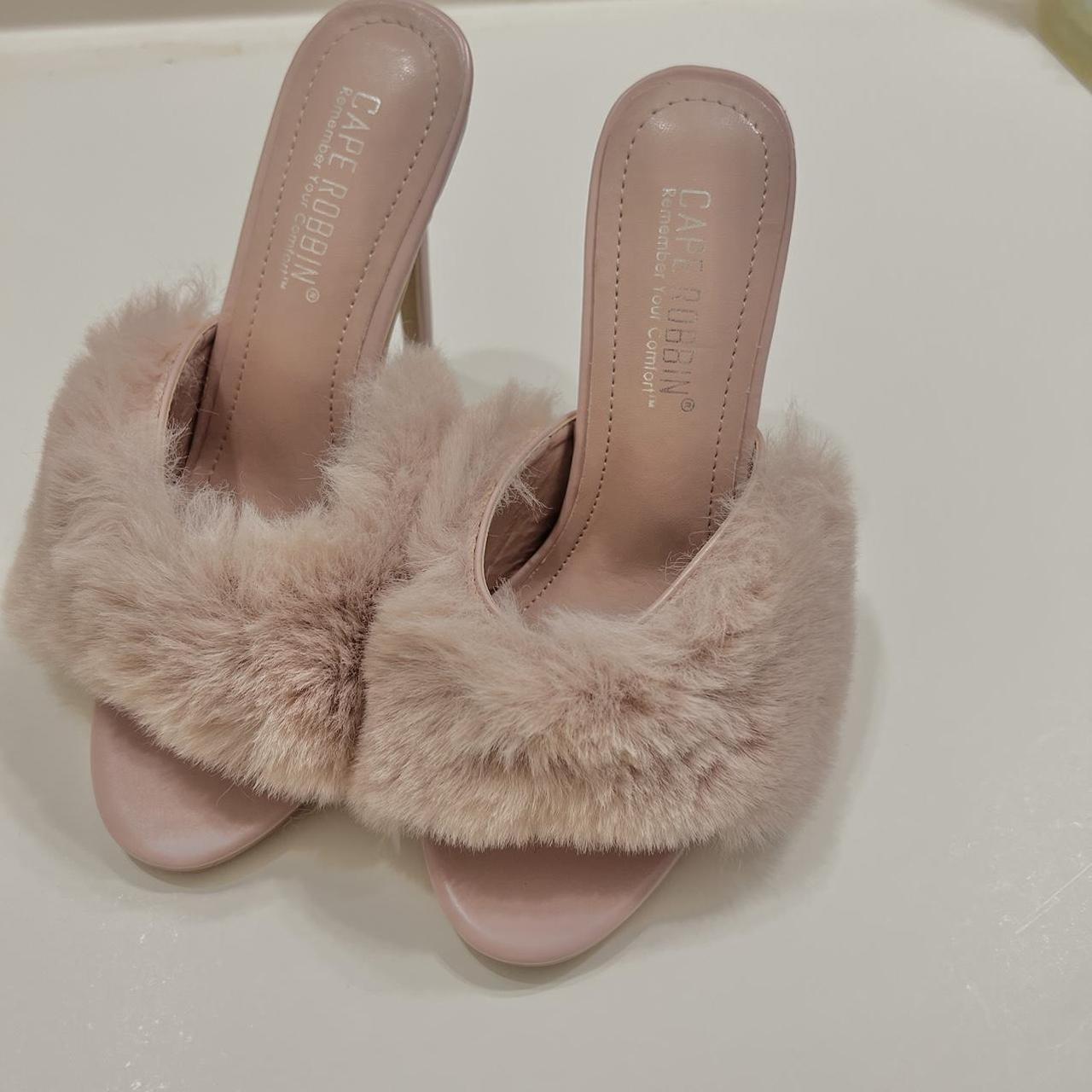 Cape robbin fur discount slides