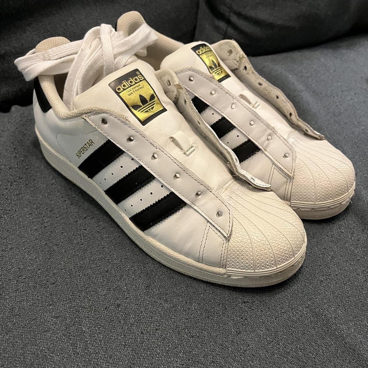 🤍🖤🤍ADIDAS SUPERSTARS🤍🖤🤍 🤍 US WOMENS 🖤Working Depop