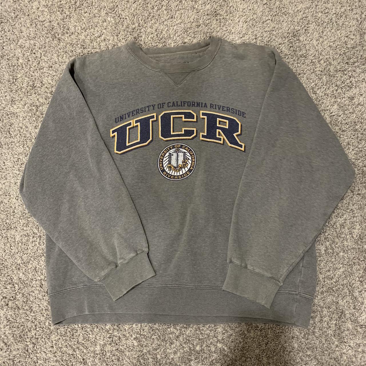 2000s University of California Riverside sweater... - Depop