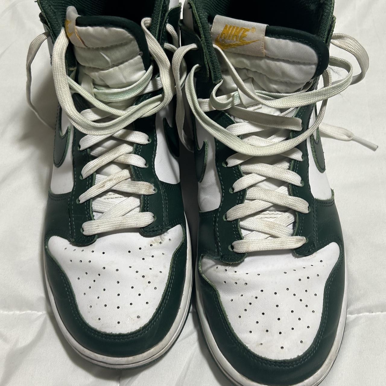 Men’s Green Nike dunks Barely worn No box Men’s... - Depop