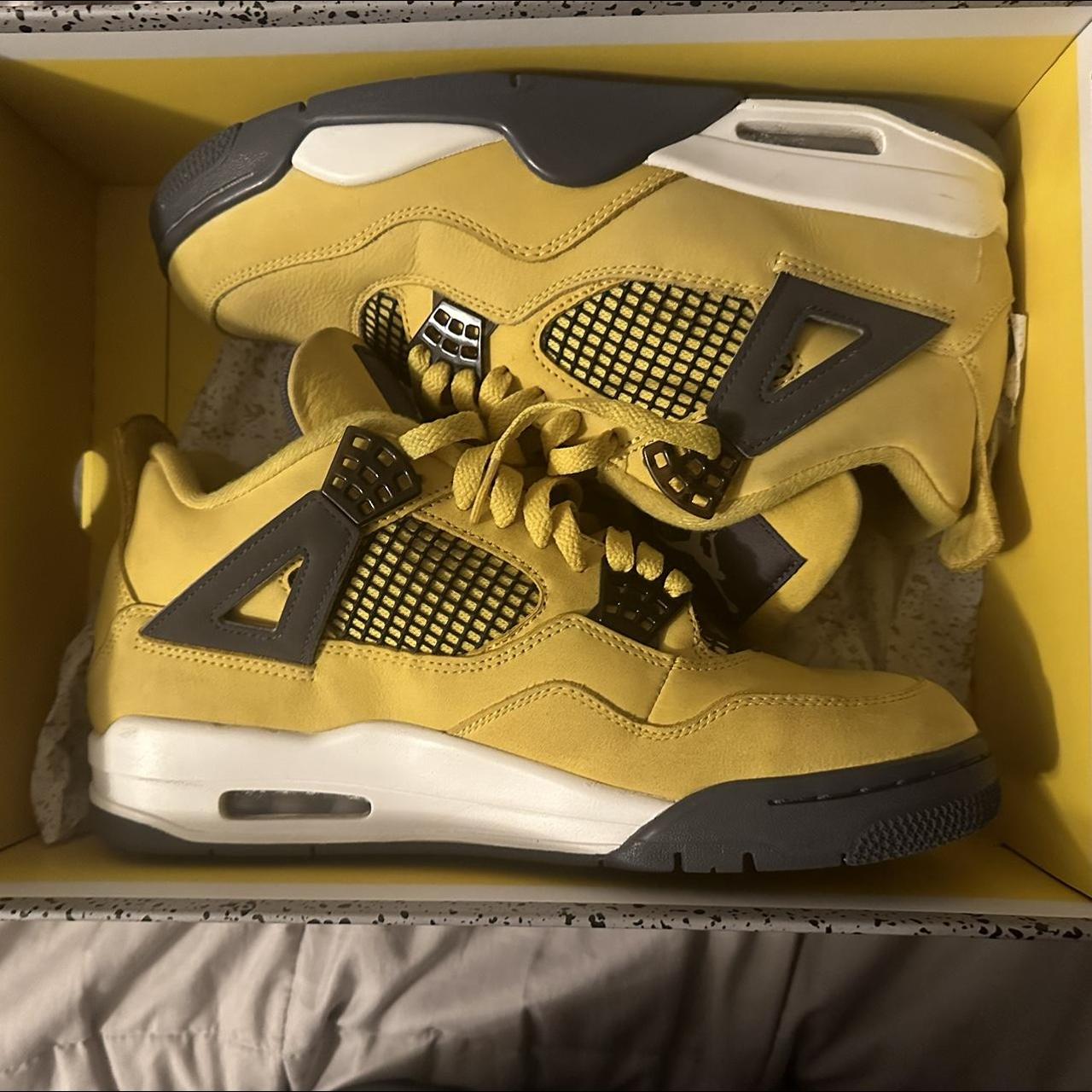 Jordan 4 lightings beat) sway gone and they feel... - Depop