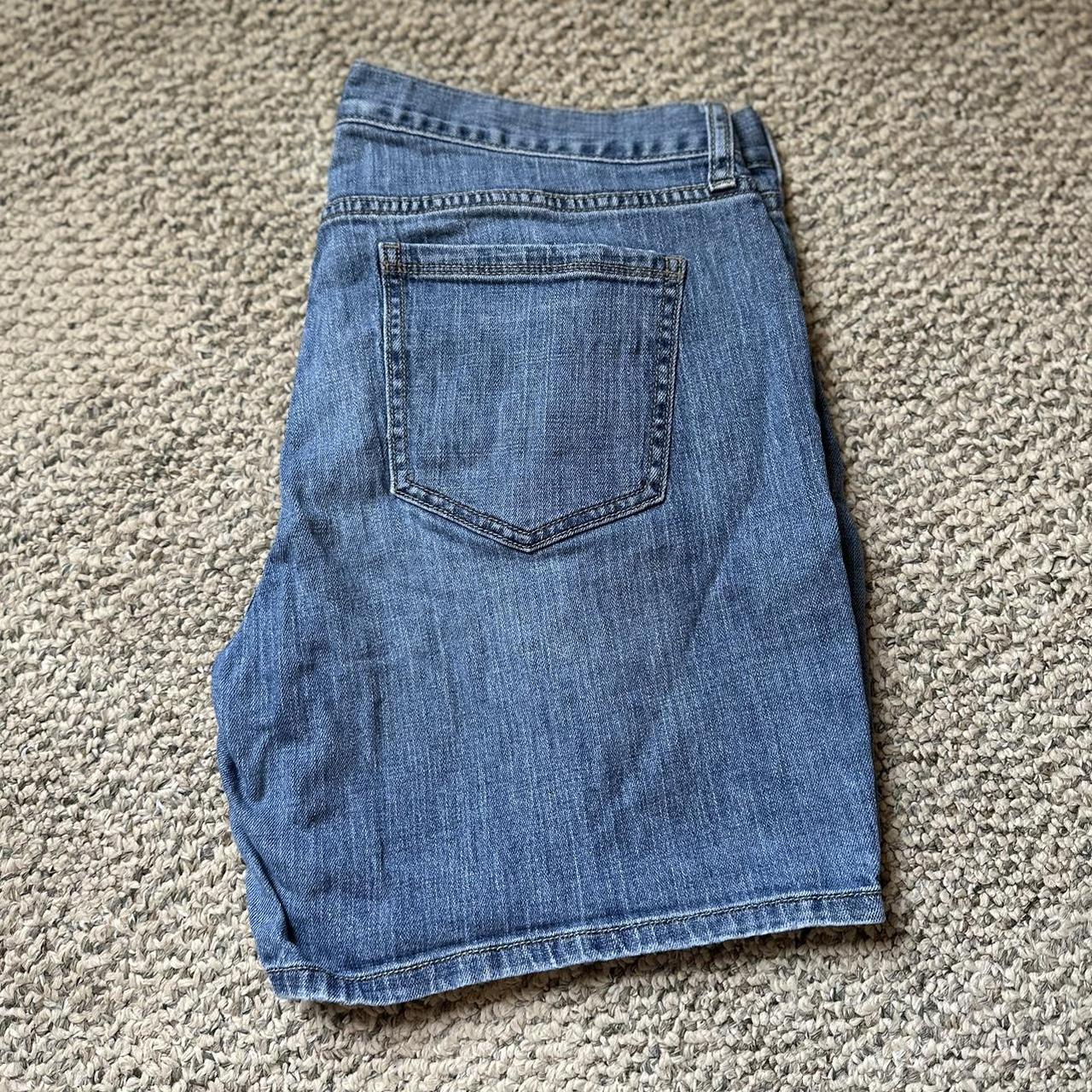 item listed by avamf15