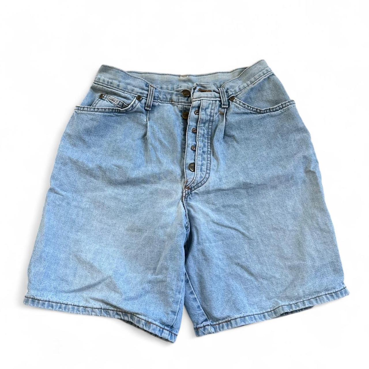 item listed by avamf15