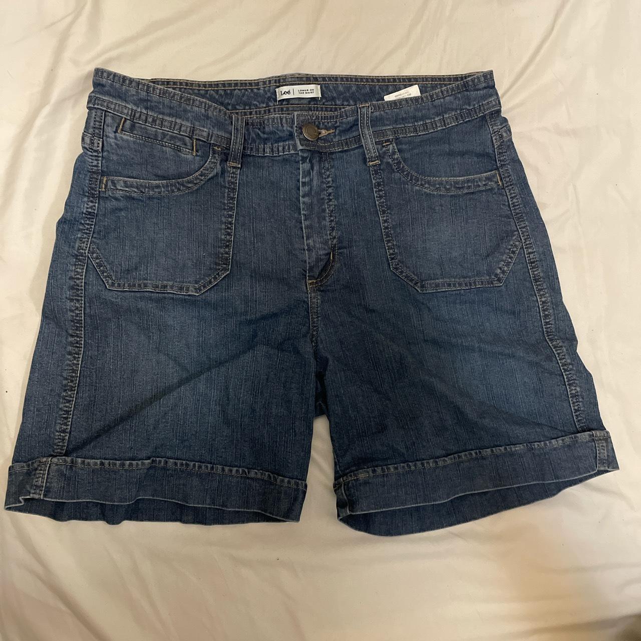 LEE brand jorts super cute and perfect for the last... - Depop