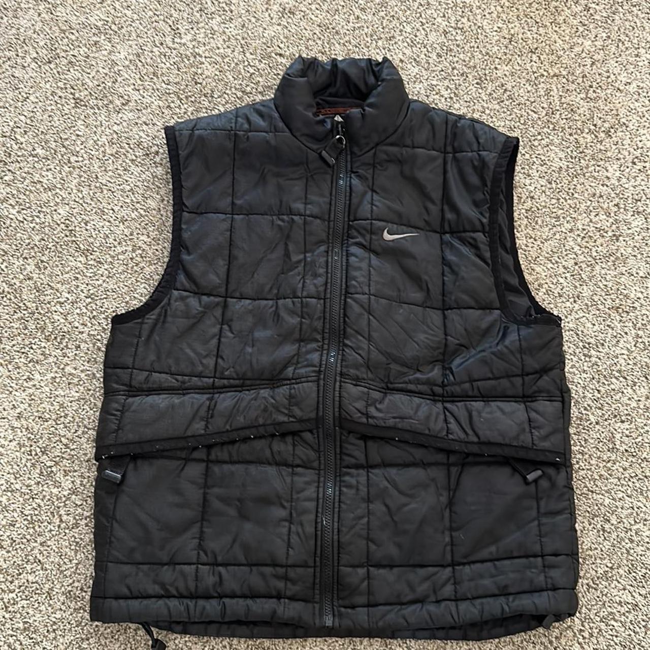 Nike ACG puffy vest Very nice Great condition - Depop