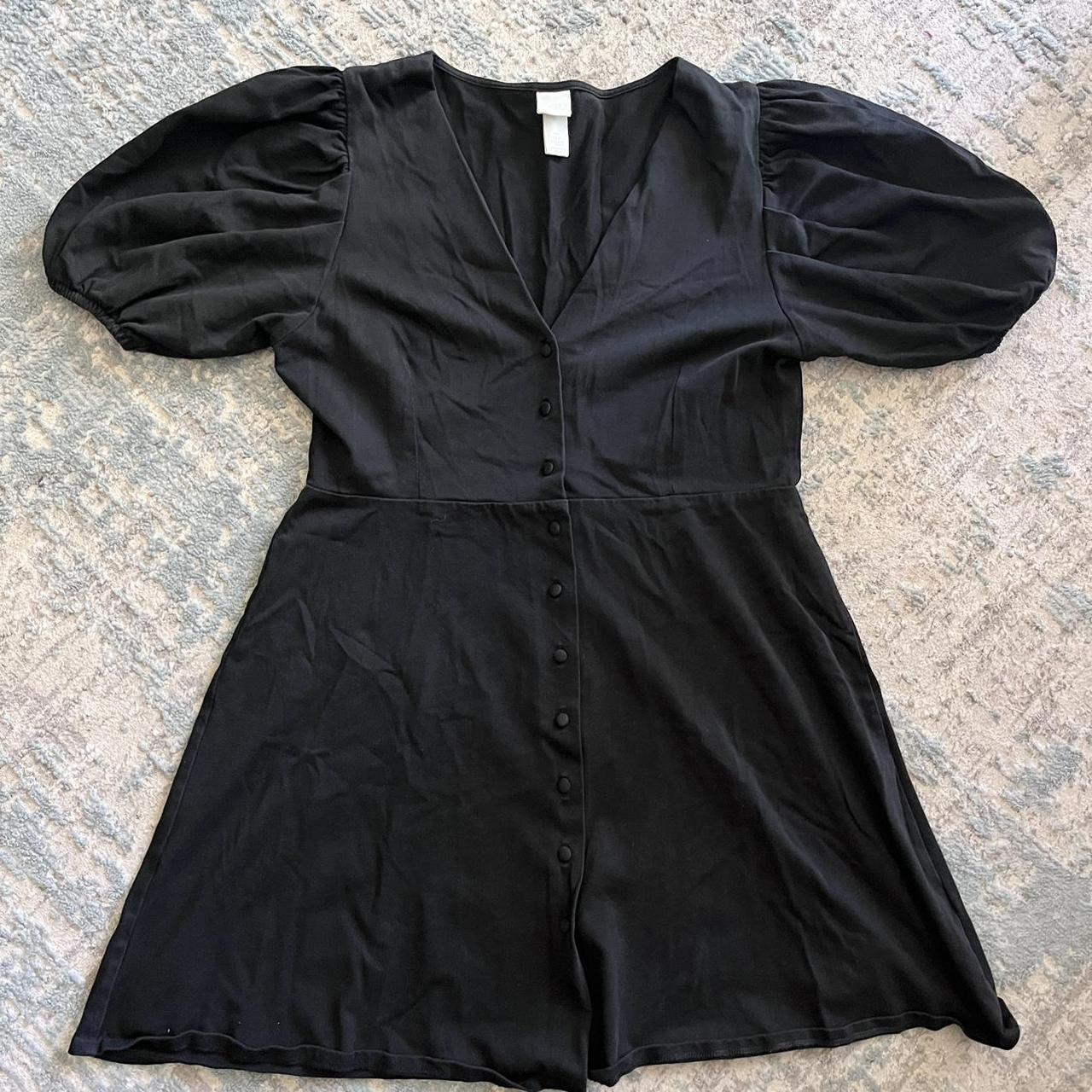 H&M puff sleeve skater dress size 10. 32” waist, 19”... Depop