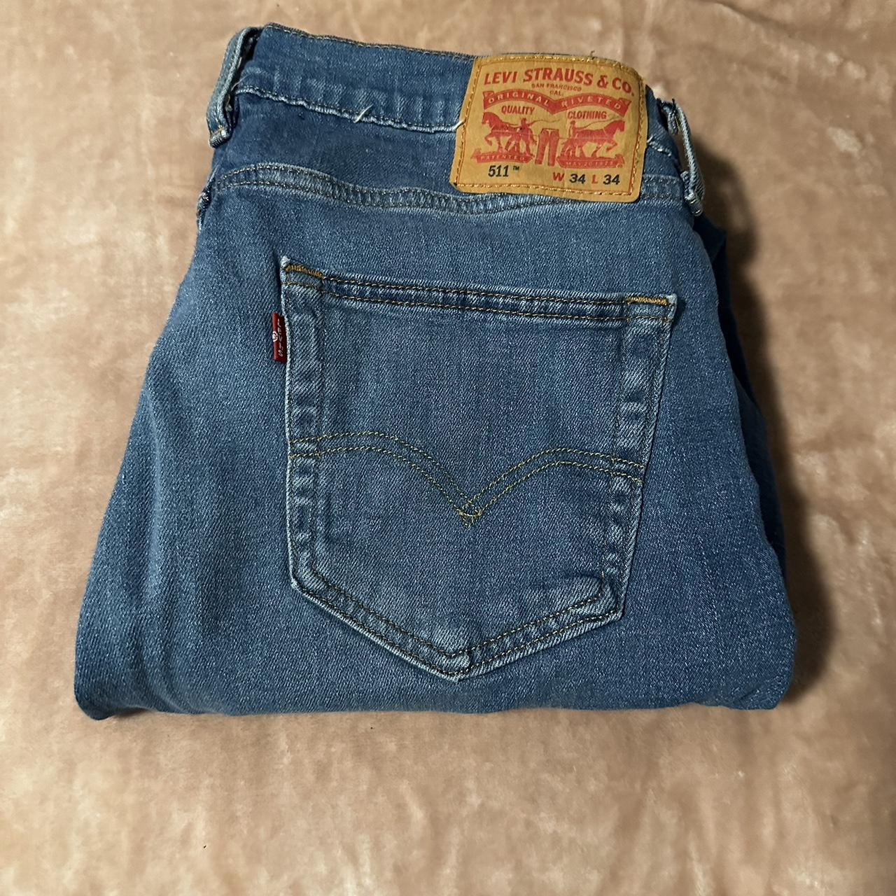 levi pants. could be used as baggy - size W34 L34 - Depop