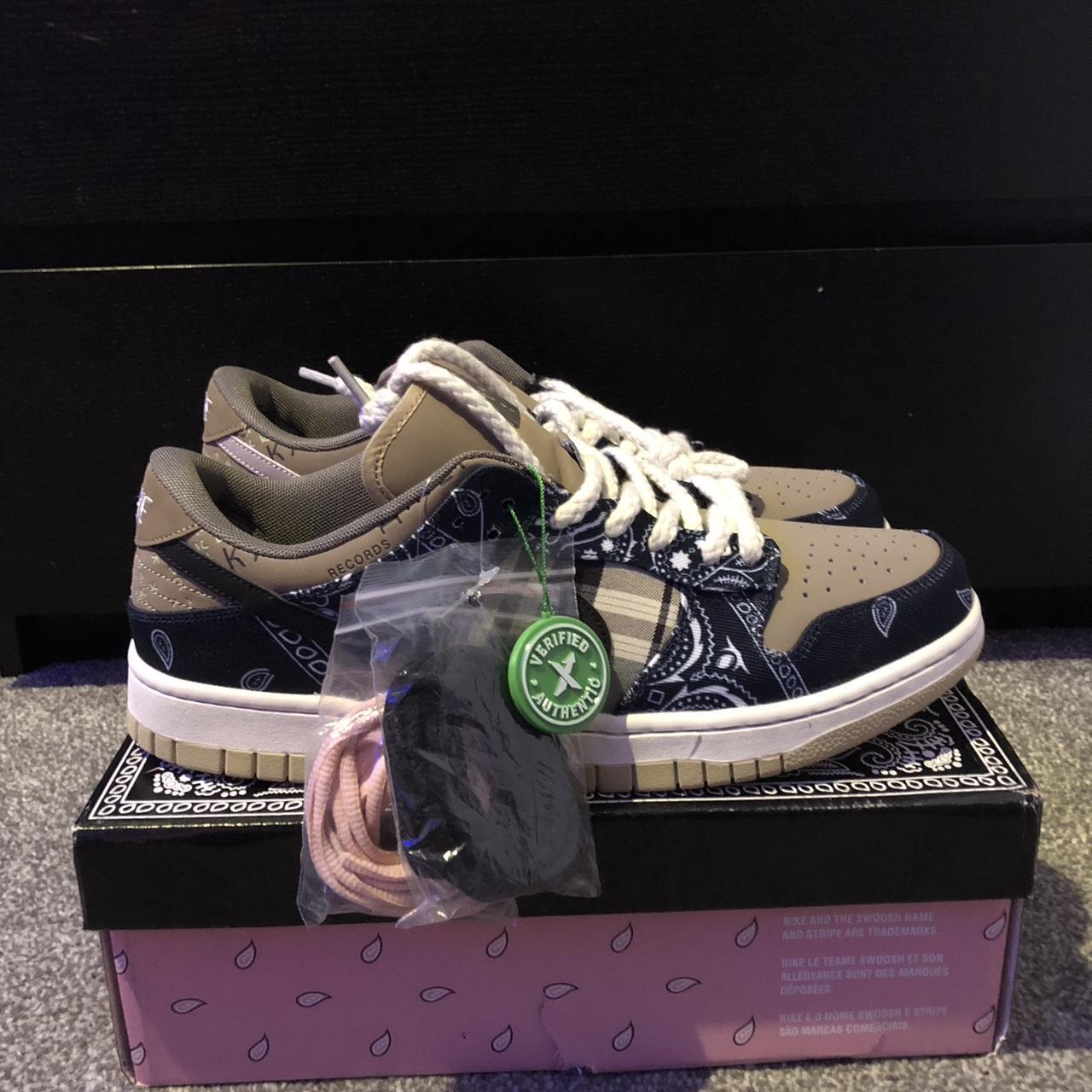 travis scott sb dunks on feet