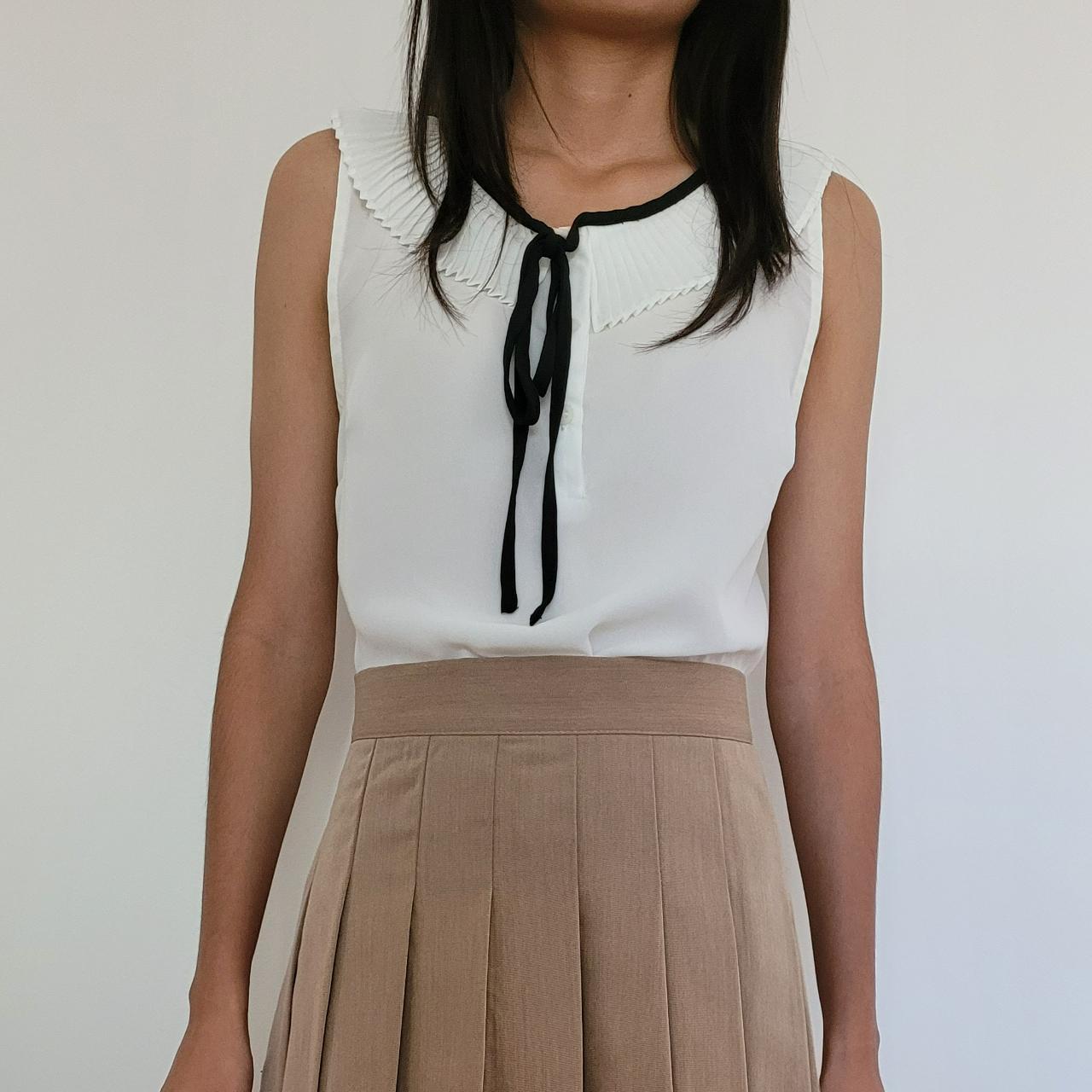 Papaya Women's White and Black Blouse Depop