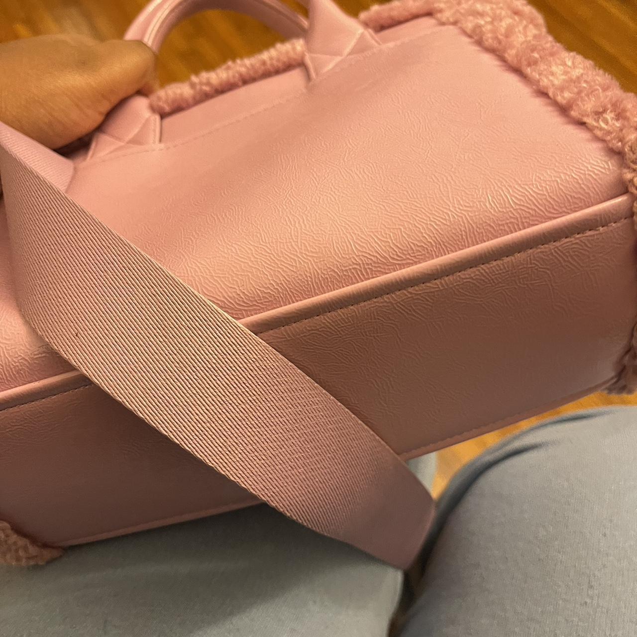 Kate spade pink fur tote bag with straps