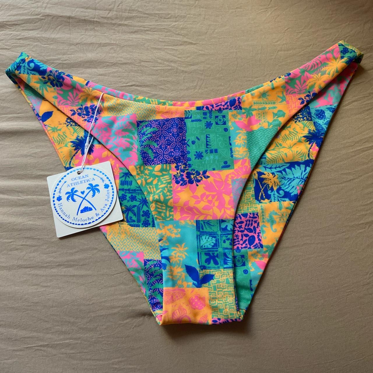 Kulani Kini Ocean Athletica Hannah Meloche x Ava... - Depop