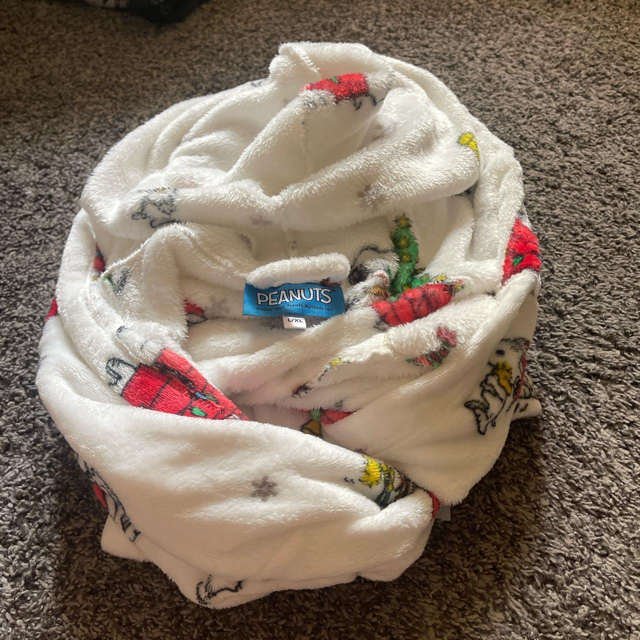 Christmas Peanuts Robe Depop