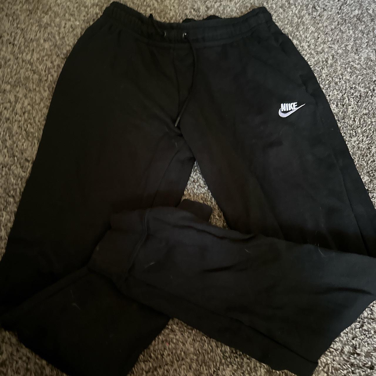 Nike Women's Black Joggers-tracksuits | Depop