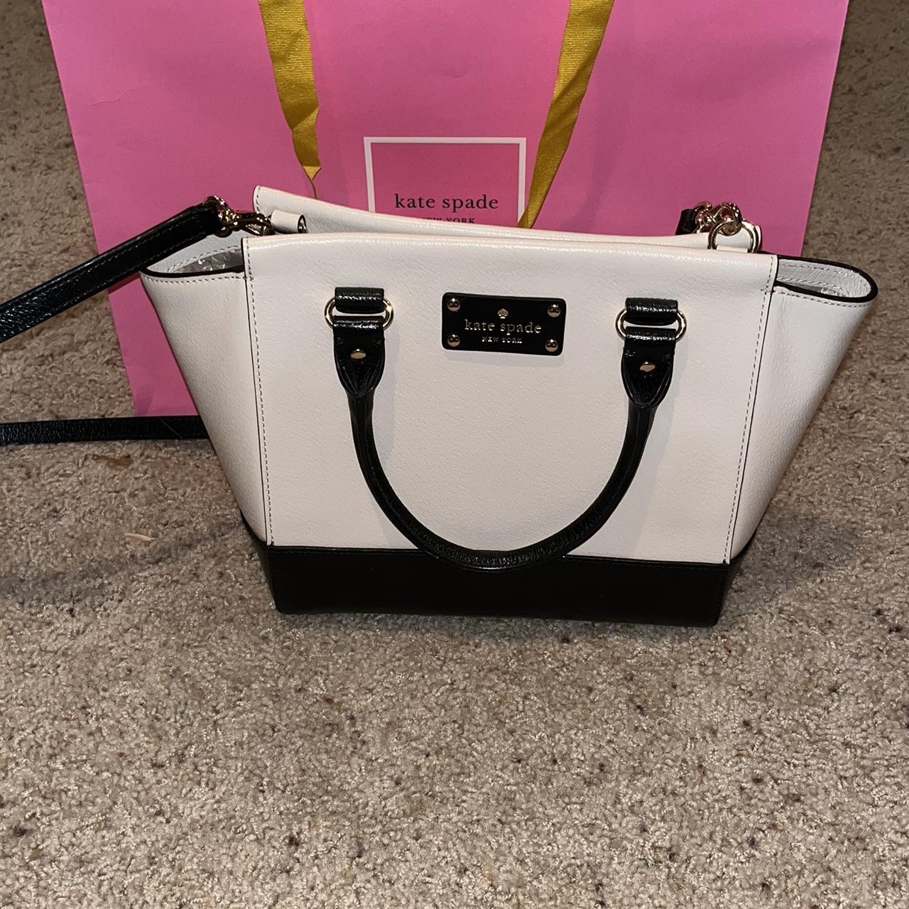 Kate Spade (not authentic hence the price) striped - Depop