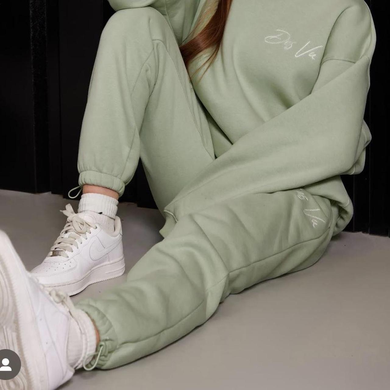 Dès Vu Women's Joggerstracksuits Depop