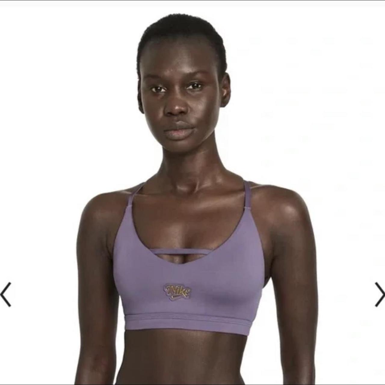 Nike sports bra store bundle