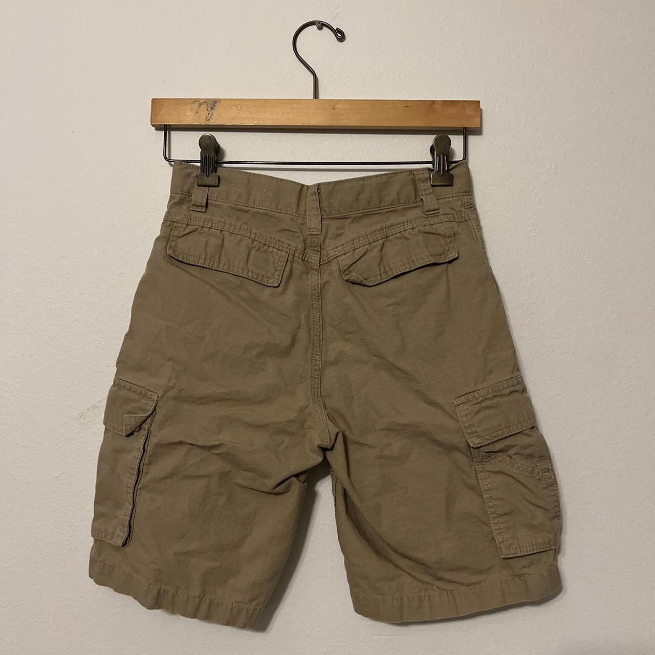 carhartt cargo shorts - Depop