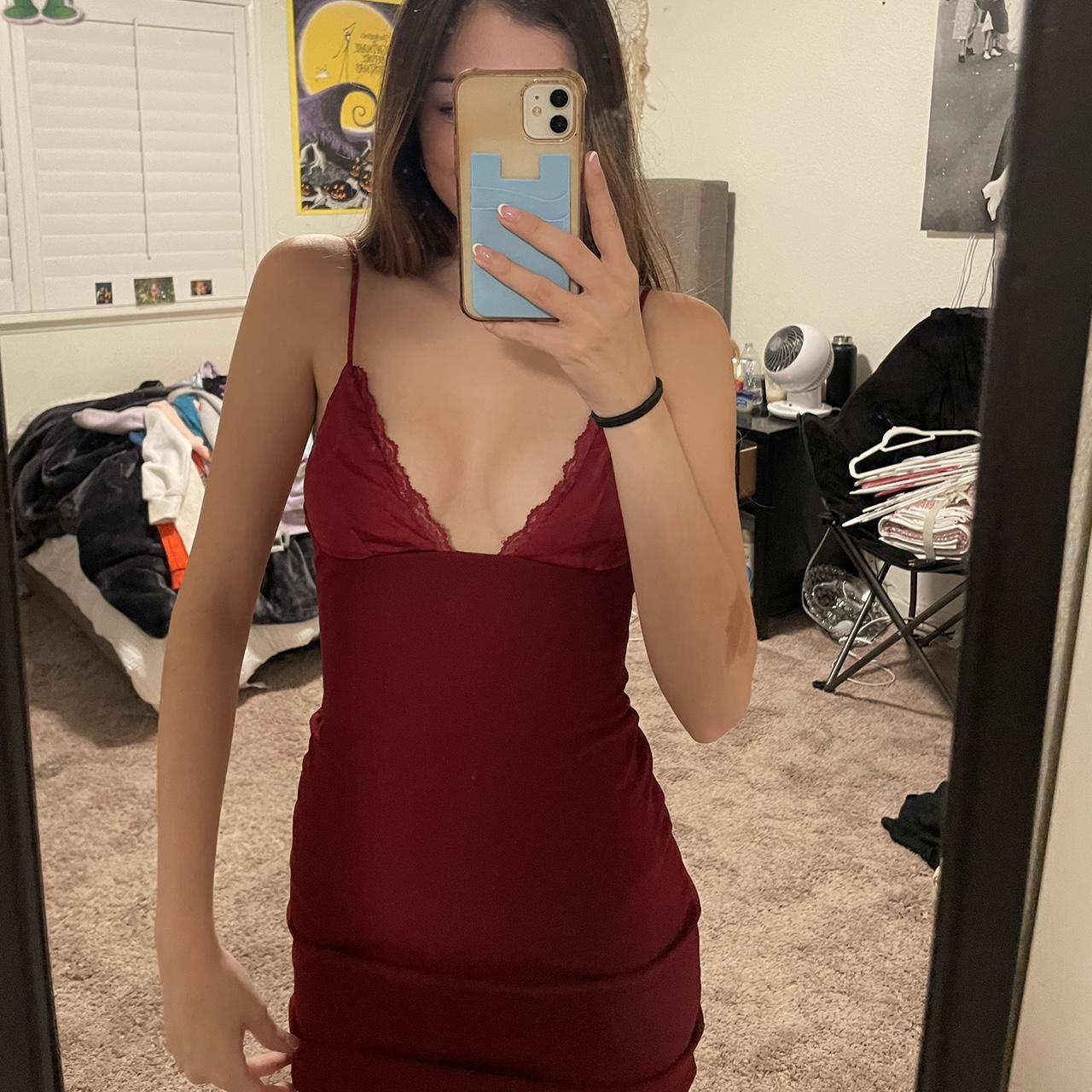 Red Short Dresses Selfie