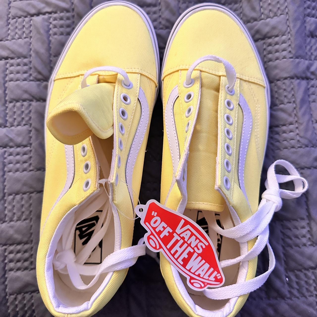 vans yellow trainers