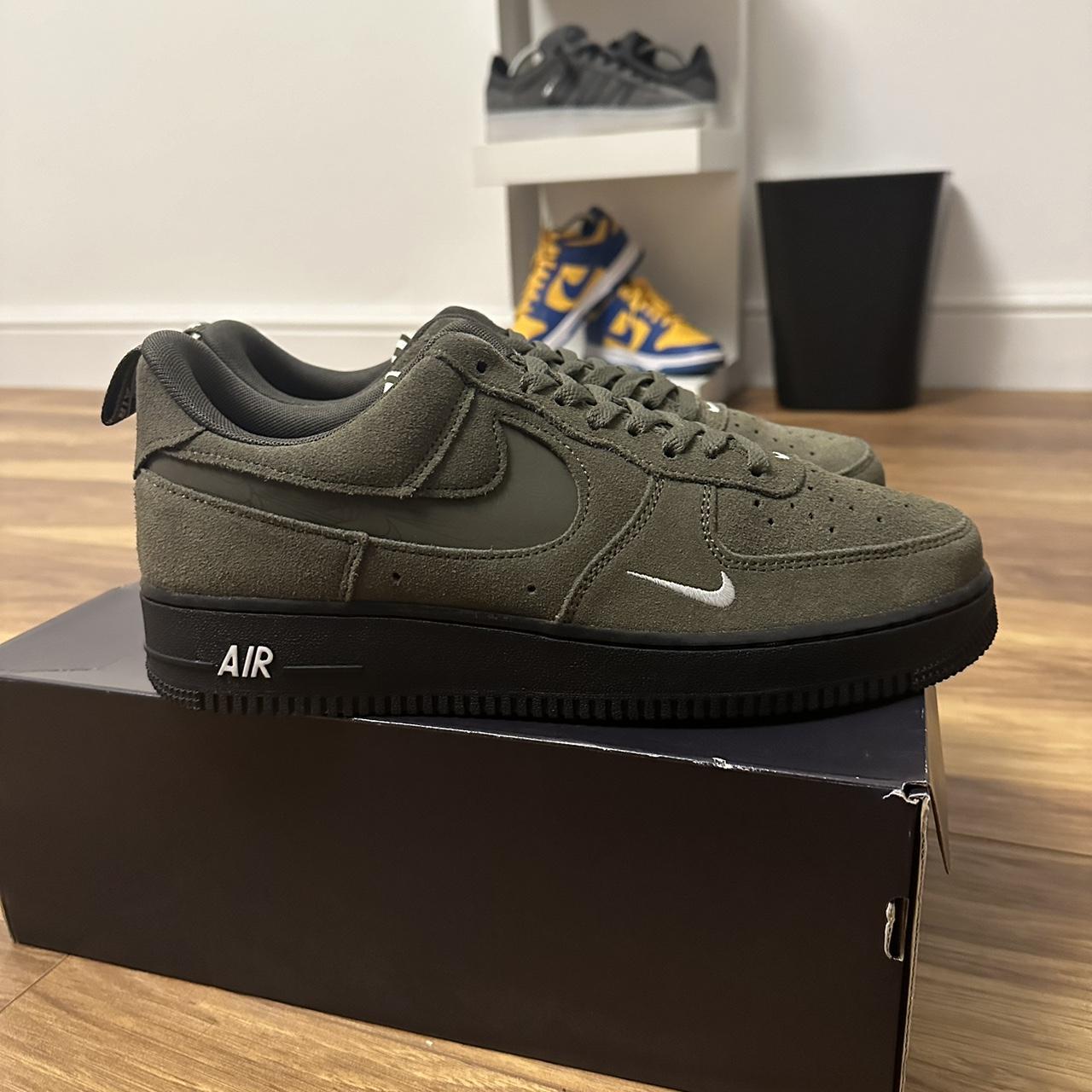 deadstock nike air force 1