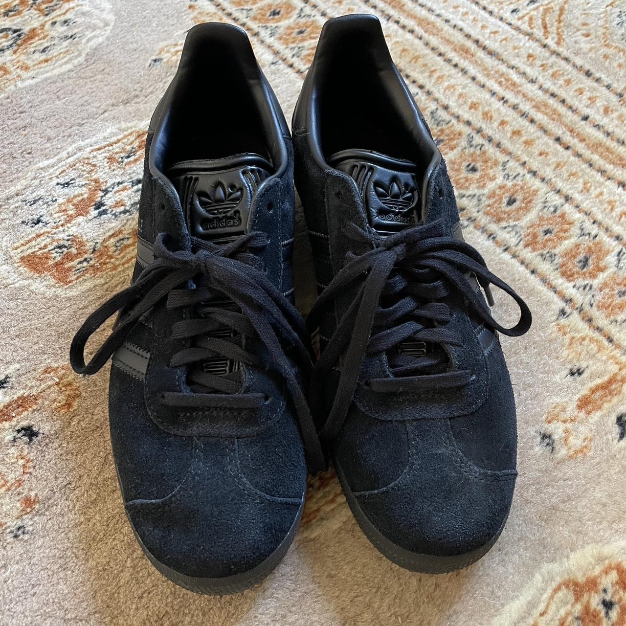 Adidas Gazelle triple black suede BRAND NEW. size...