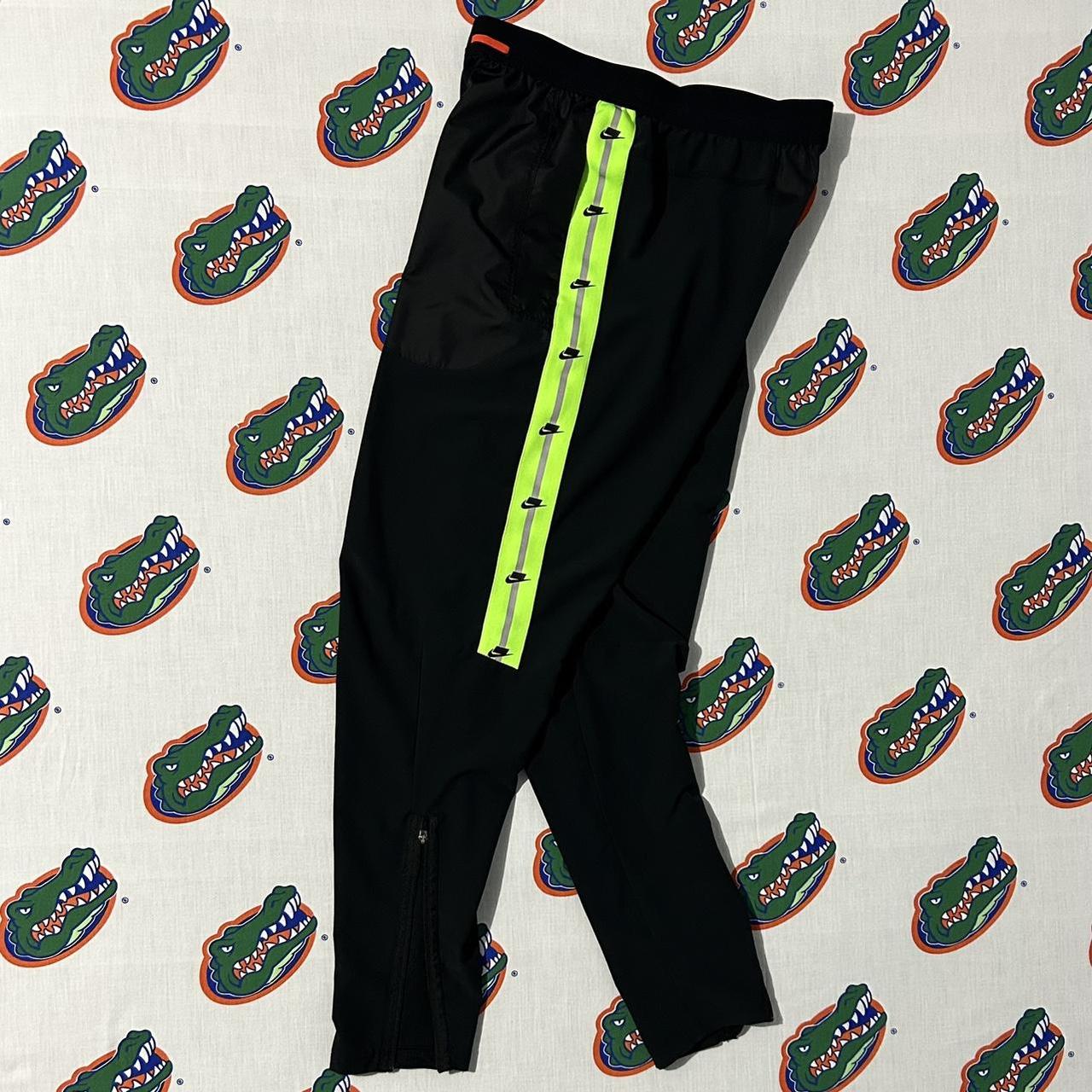 Nike wild run online joggers