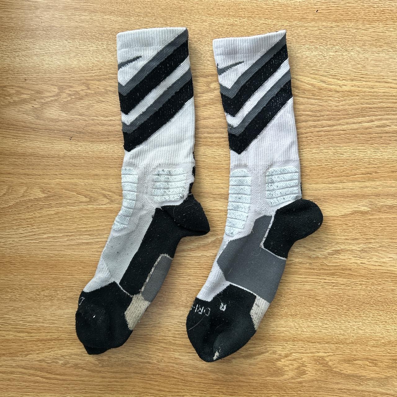 size 15 nike socks