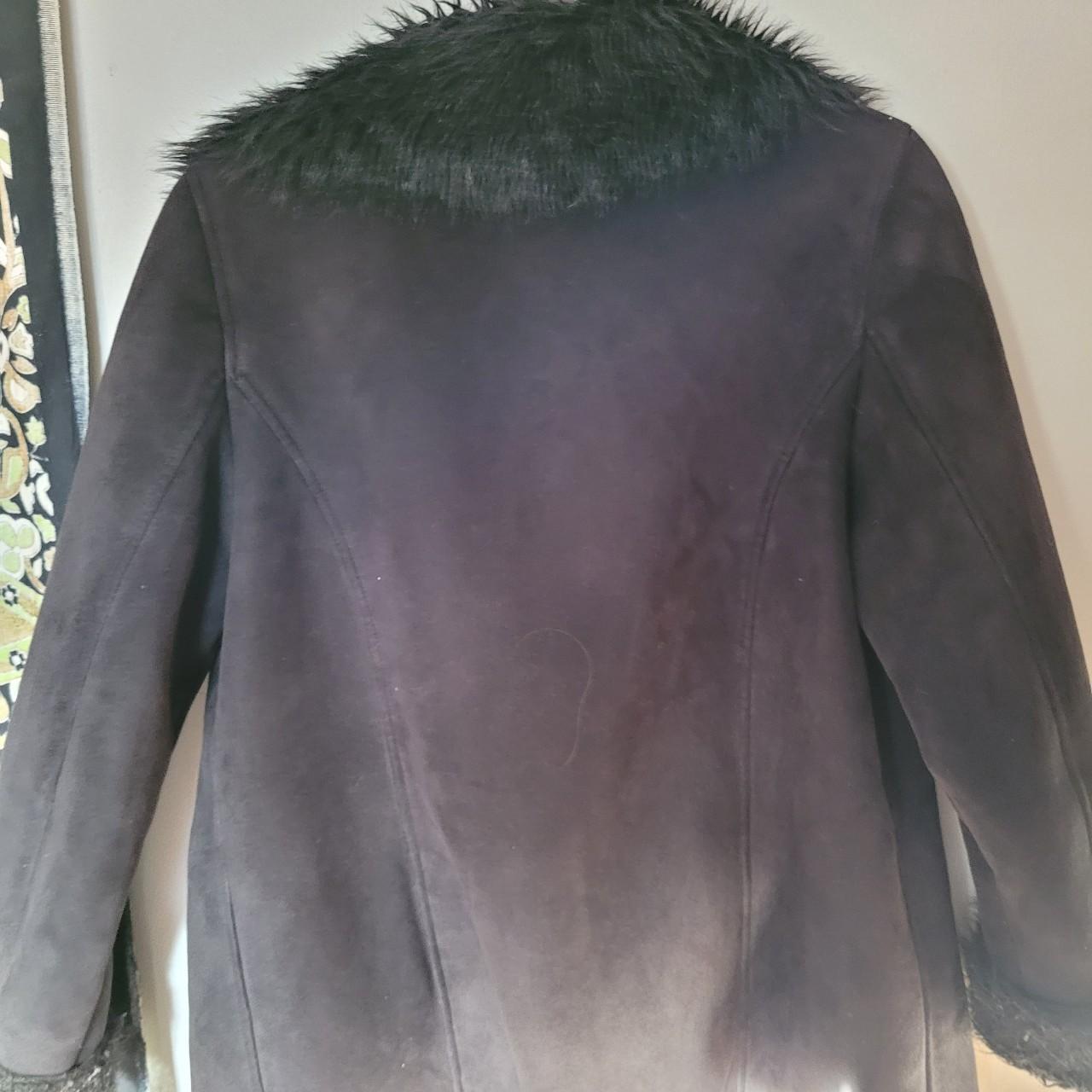 Black Sheep Skin Coat soze 8-12 (not sure if real skin) - Depop