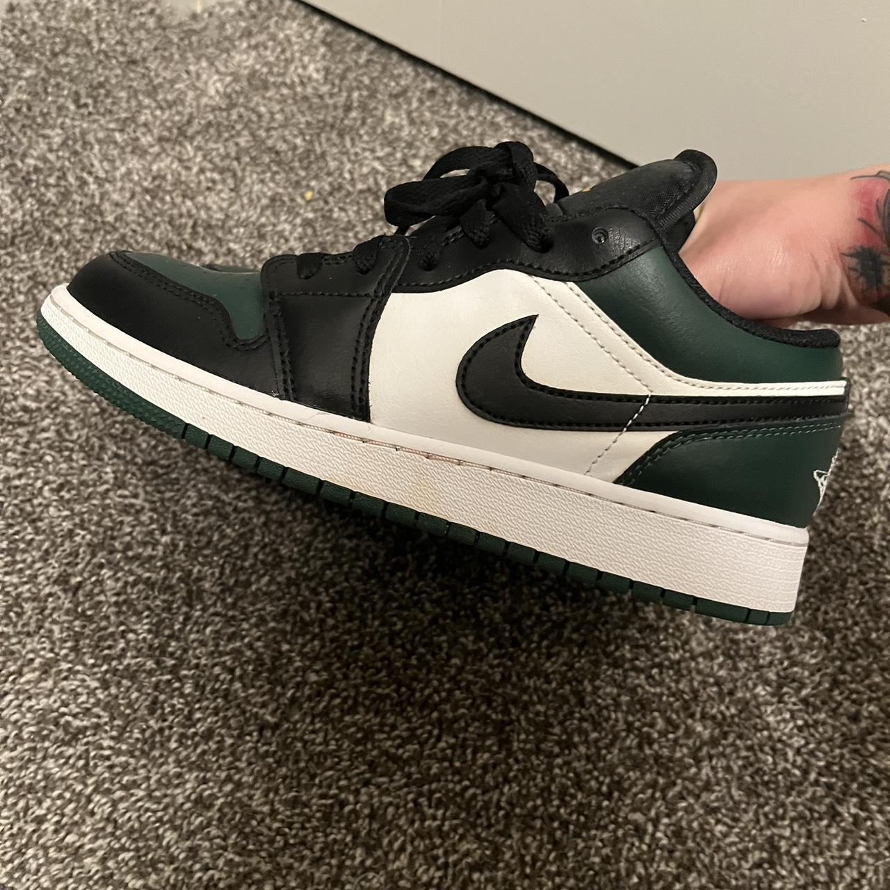 item listed by snotsh0p